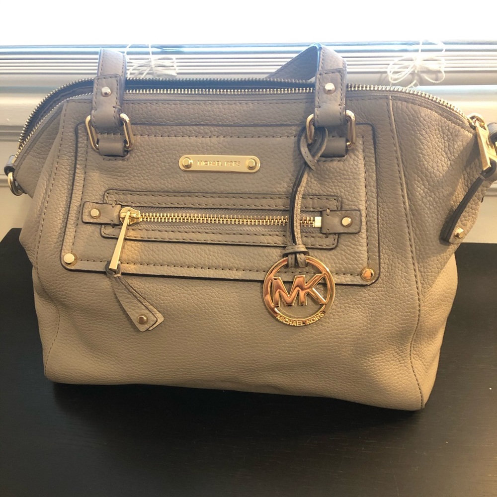 Michael Michael Kors purse in dove gray and gold